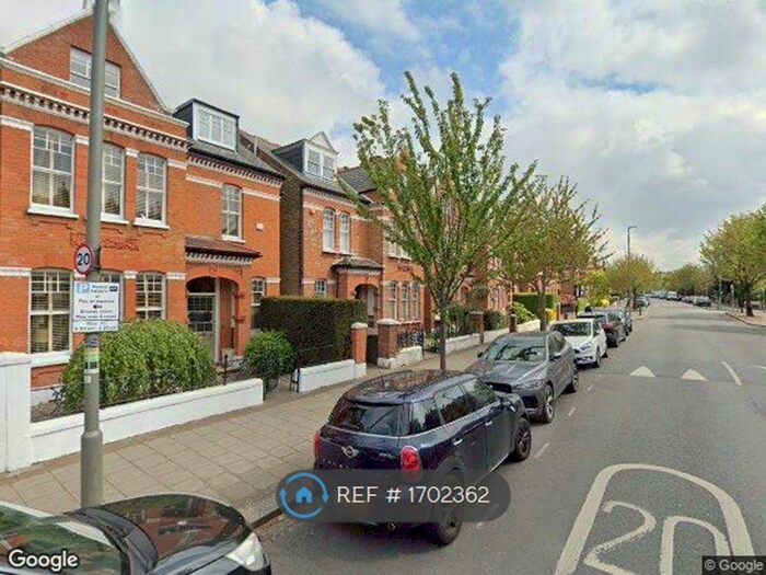 2 Bedroom Flat To Rent In Ritherdon Road, Balham, London, SW17