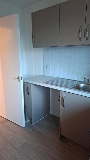 2 Bedroom Flat To Rent In Swanage Avenue, Manchester, M23