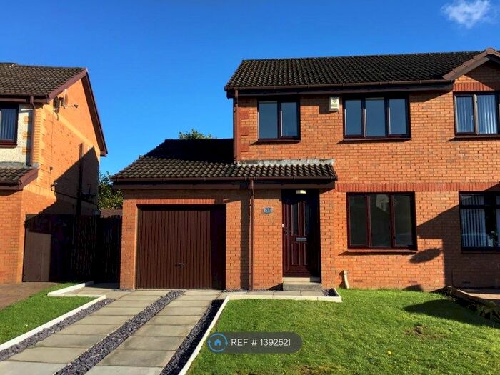 3 Bedroom Semi-Detached House To Rent In Barony Drive, Baillieston, Glasgow, G69