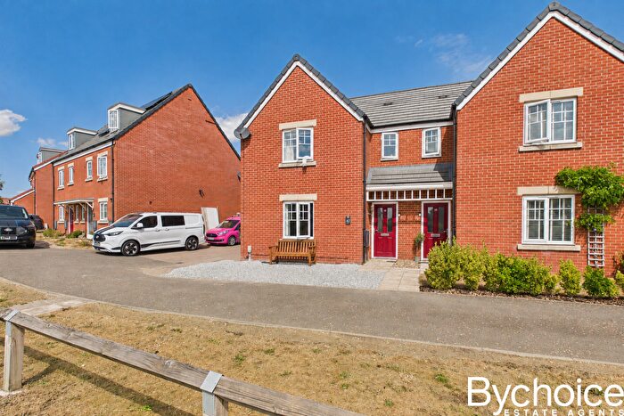 3 Bedroom Semi Detached House For Sale In Shipp Close, Little Wratting, Haverhill, Suffolk, CB9