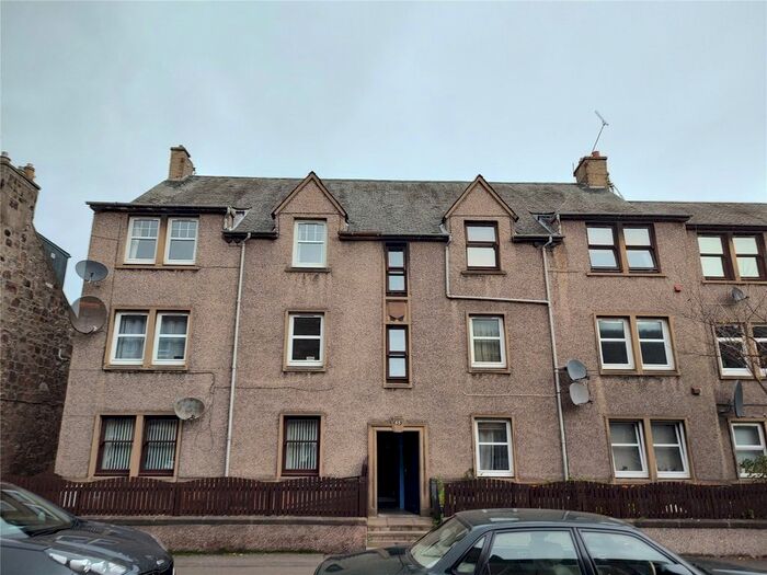 2 Bedroom Flat To Rent In New Street, Edinburgh, EH21