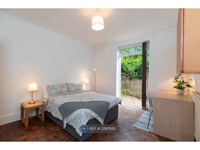 6 Bedroom Terraced House To Rent In Rosefield Street, Leamington Spa, CV32