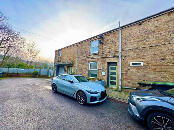 1 Bedroom Apartment To Rent In Burnley Road East, Rossendale, Lancashire, BB4