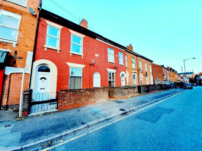 4 Bedroom House To Rent In Edgbaston Road, Birmingham, B12