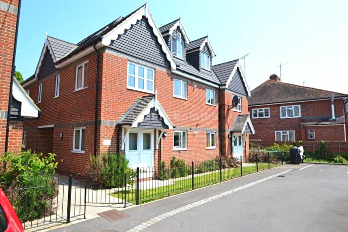 2 Bedroom Flat To Rent In Wokingham Road, Reading, RG6