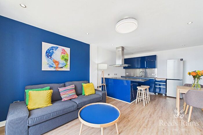 2 Bedroom Flat To Rent In Brewer Street, Manchester, Greater Manchester, M1