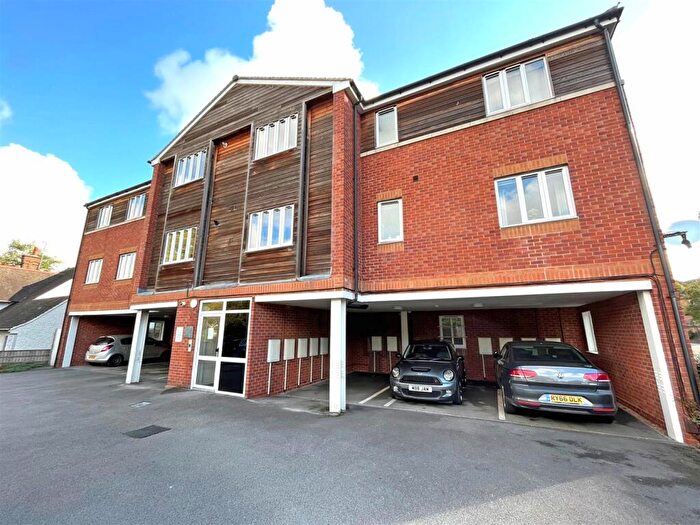 2 Bedroom Apartment To Rent In Pines Court, Black Swan Close, Woodthorpe, Nottingham, NG5
