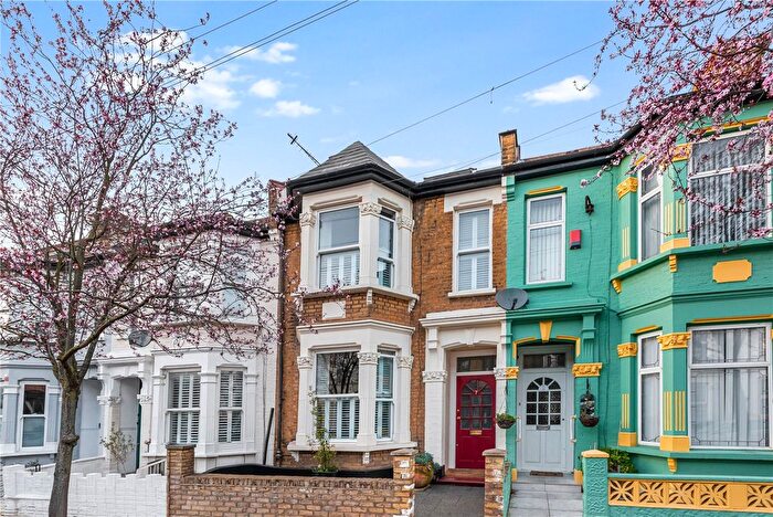 5 Bedroom Terraced House For Sale In Second Avenue, Walthamstow, London, E17
