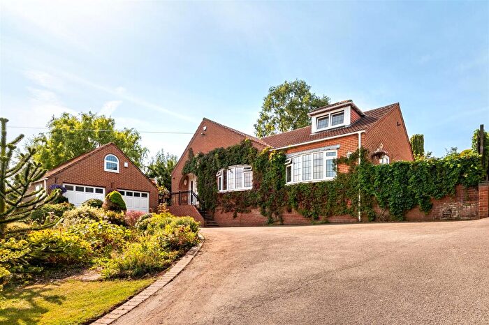 4 Bedroom Detached House For Sale In Northbank, Freda Avenue, Gedling, NG4