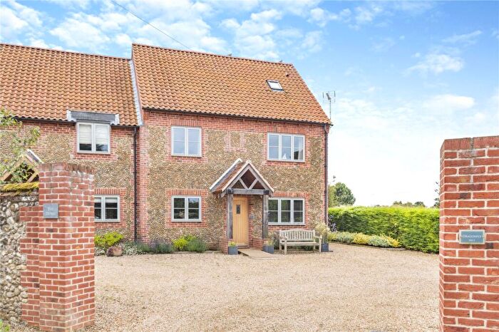 4 Bedroom Semi-Detached House For Sale In Docking, Norfolk, PE31