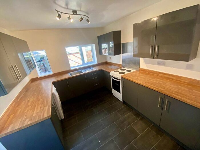 4 Bedroom Property To Rent In Westbury Street, Brynmill, Swansea, SA1