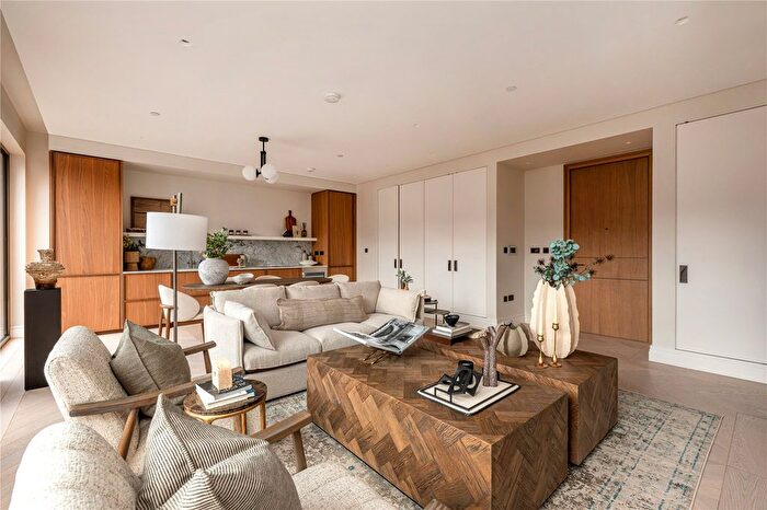 1 Bedroom Flat For Sale In One Carrington Street, Mayfair, London, W1J