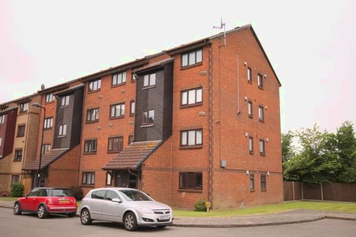 1 Bedroom Flat To Rent In Wicket Road, Ealing, UB6