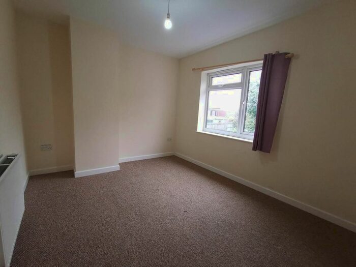 1 Bedroom Flat To Rent In Halstock Avenue, Fishponds, Bristol, BS16