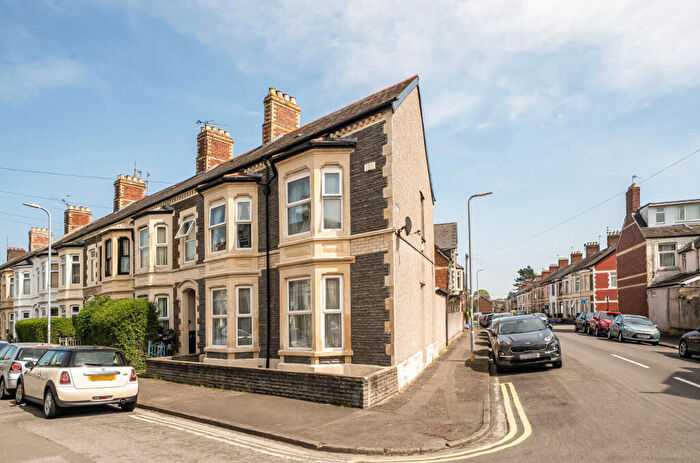 3 Bedroom End Of Terrace House For Sale In Denton Road, Cardiff, CF5