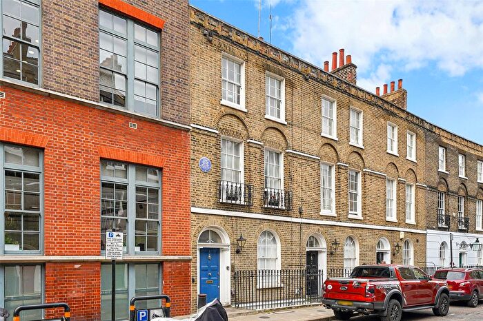 2 Bedroom Flat For Sale In Sekforde Street, London, EC1R