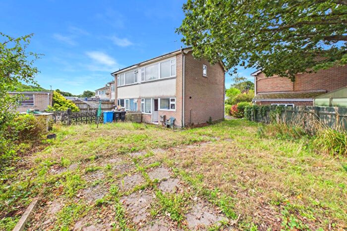 2 Bedroom End Of Terrace House For Sale In Petersham Road, Poole, Dorset, BH17
