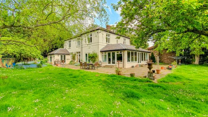 5 Bedroom Detached House To Rent In Brides Farm, The Roundings, Hertford Heath, SG13