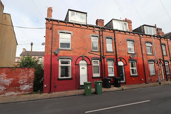 2 Bedroom Terraced House To Rent In Whingate Avenue, Armley, Leeds, LS12