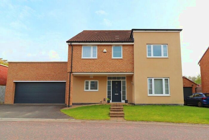 4 Bedroom Property To Rent In Birdlip Road, Cheltenham, GL52