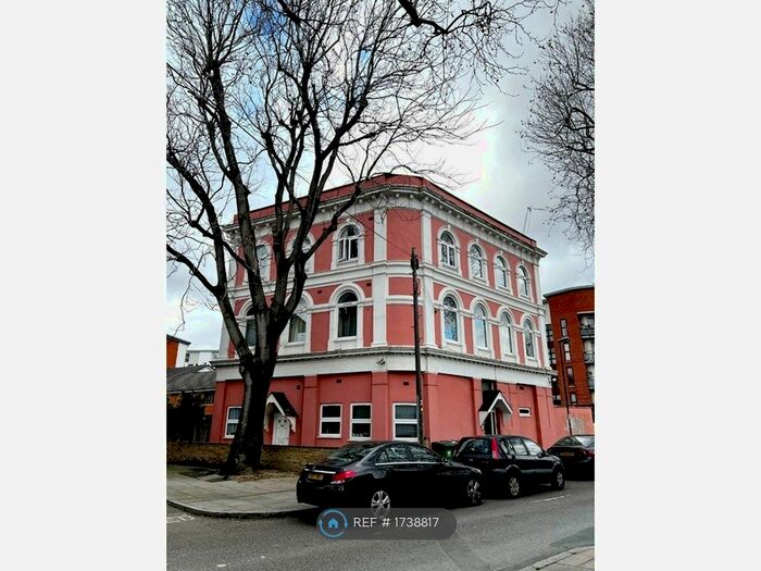 2 Bedroom Flat To Rent In Oldfield Grove, London, SE16