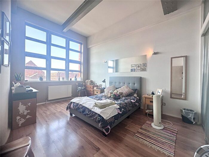 2 Bedroom Flat For Sale In Great Hampton Street, Birmingham, B18