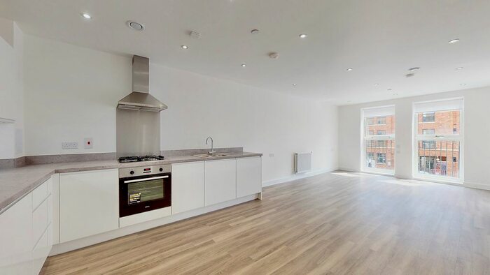 1 Bedroom Flat For Sale In Oakleigh Road North, Whetstone, N20