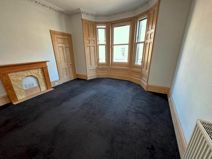 2 Bedroom Flat To Rent In Perth Road, West End, Dundee, DD2