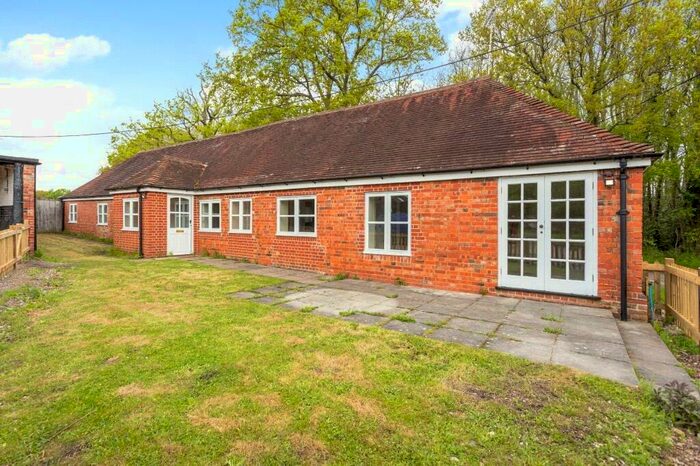 3 Bedroom Bungalow To Rent In Norwood Lane, Graffham, Petworth, West Sussex, GU28