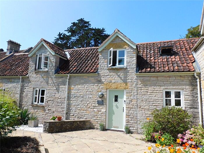 3 Bedroom Terraced House To Rent In The Grange, Somerton, Somerset, TA11