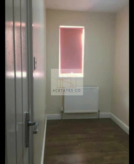 6 Bedroom Terraced House To Rent In Atkinson Road, Canning Town, London, E16