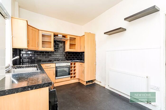 2 Bedroom Terraced House For Sale In Leeds Road, Idle, Bradford, West Yorkshire, BD10