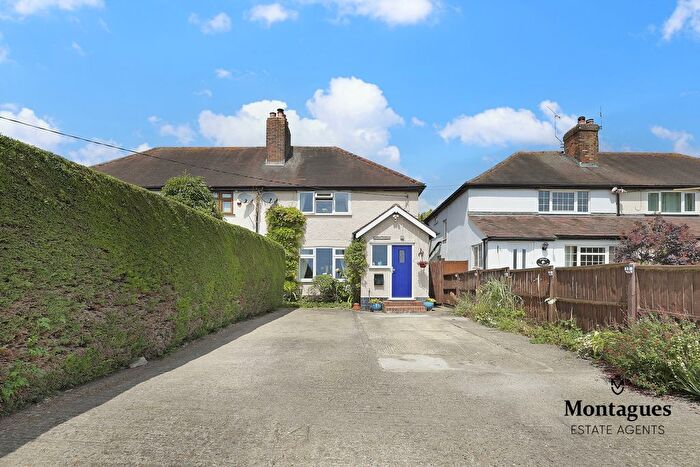 4 Bedroom Semi-detached House For Sale In Tilegate Road, Magdalen Laver, CM5