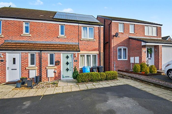 3 Bedroom Semi-Detached House For Sale In Fellows Close, Weldon, Corby, NN17