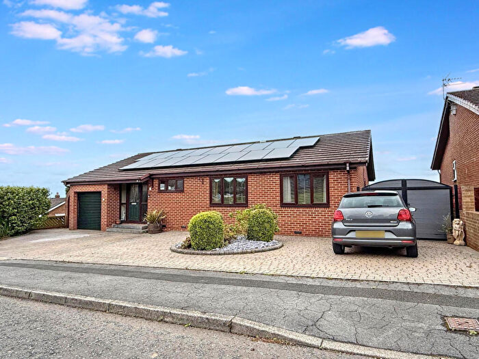 3 Bedroom Detached Bungalow For Sale In Elsdon Close, Peterlee, Durham, SR8