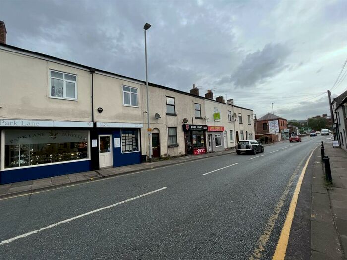 2 Bedroom Duplex To Rent In Park Lane, Macclesfield, SK11