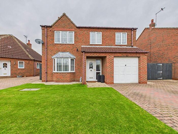 4 Bedroom Detached House For Sale In Farriers Walk, Leven, HU17