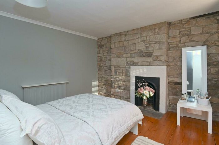 3 Bedroom Terraced House For Sale In Main Road, Hathersage, Hope Valley, S32