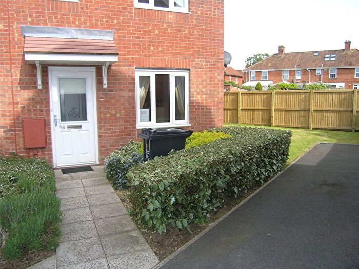 1 Bedroom Flat To Rent In Griffen Close, Bridgwater, Somerset, TA6
