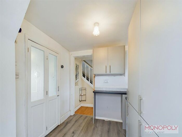 3 Bedroom End Of Terrace House For Sale In Plas Madoc, Overton, Wrexham, LL13