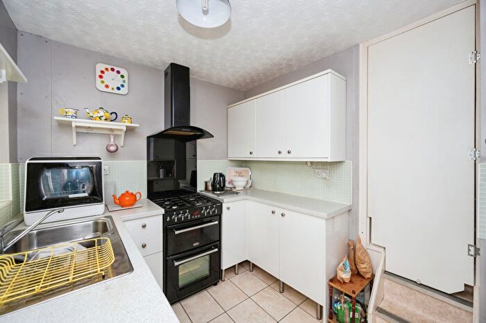 2 Bedroom Semi-Detached Bungalow For Sale In Gorsey Lane, Clock Face, St Helens, WA9