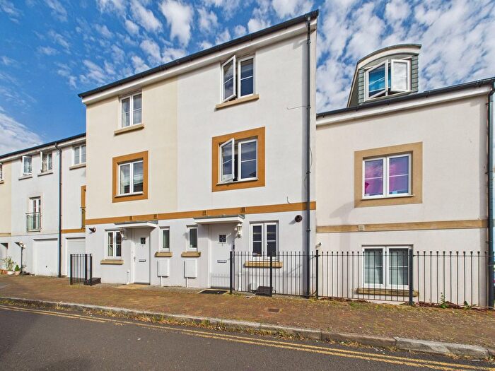 4 Bedroom Town House For Sale In Oak Hill Road, Torre, Torquay, TQ1