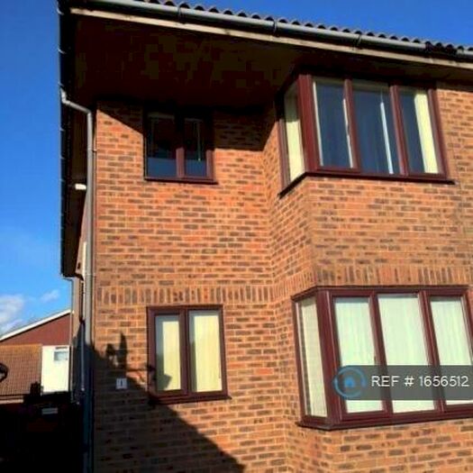 2 Bedroom Flat To Rent In South Coast Road, Peacehaven, BN10