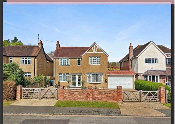 4 Bedroom Detached House For Sale In Nortoft Road, Chalfont St Peter, Gerrards Cross, SL9