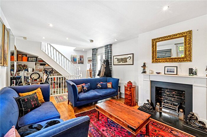 2 Bedroom Terraced House To Rent In Kenway Road, Kensington, London, SW5