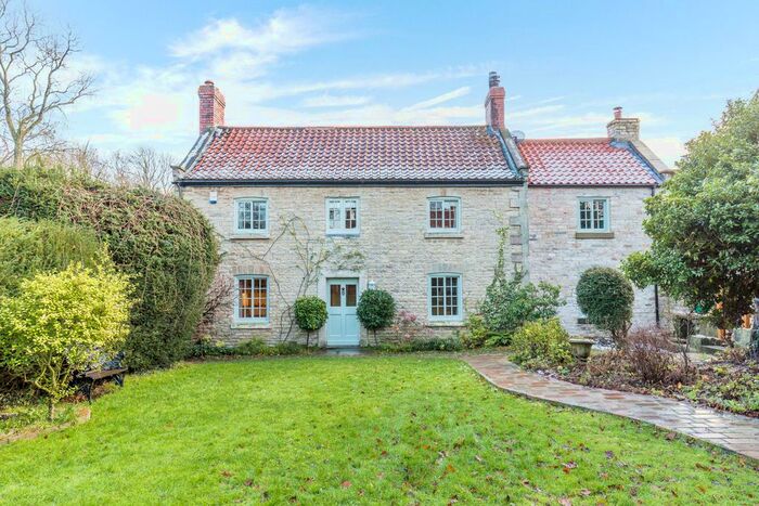 3 Bedroom Semi-Detached House For Sale In Rose Cottage, Lime Avenue, Firbeck, Worksop, Nottinghamshire, S81