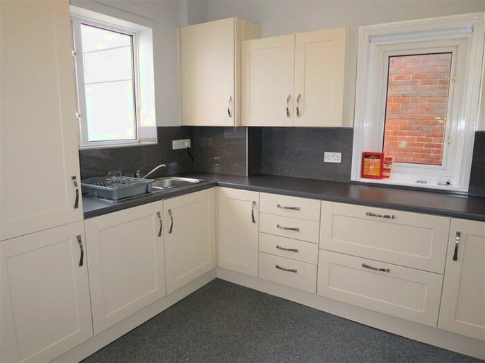 8 Bedroom Detached House To Rent In Bryanstone Road, Bournemouth, BH3