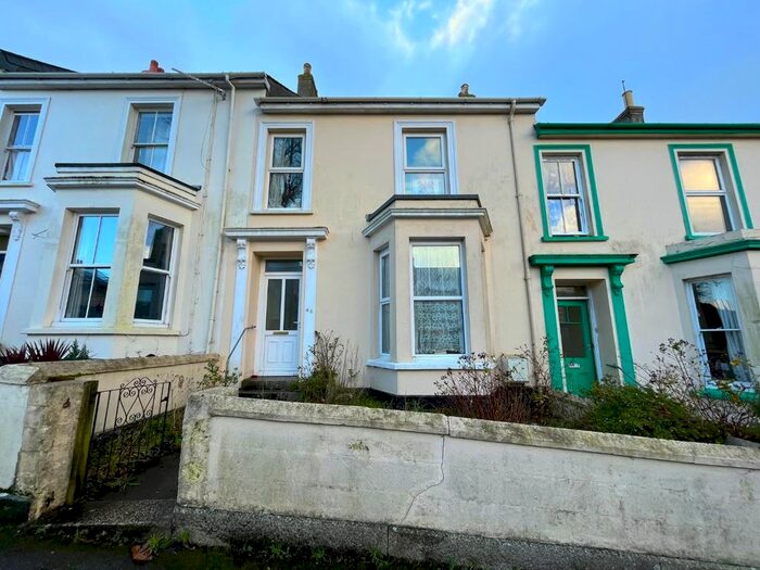 6 Bedroom Property To Rent In Trelawney Road, Falmouth, TR11