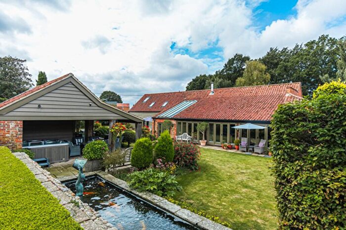 4 Bedroom Barn Conversion For Sale In Heacham, PE31