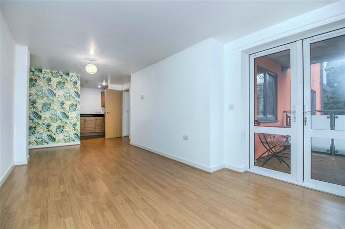 2 Bedroom Flat To Rent In Babik Court, Shacklewell Lane, London, E8
